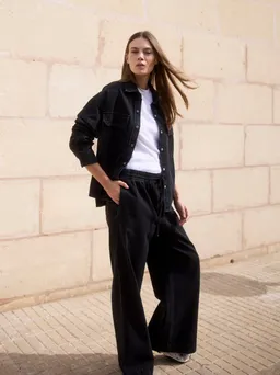WOTE WOTE Damen vegan Denim Overshirt Schwarz – Produktbild 1 von 1