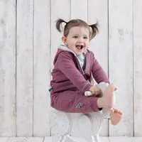 OrganicEra Baby Kapuzenjacke 'OrganicEra' aus Bio-Baumwolle, Bordeaux melange (rot), – Produktbild 1 von 1