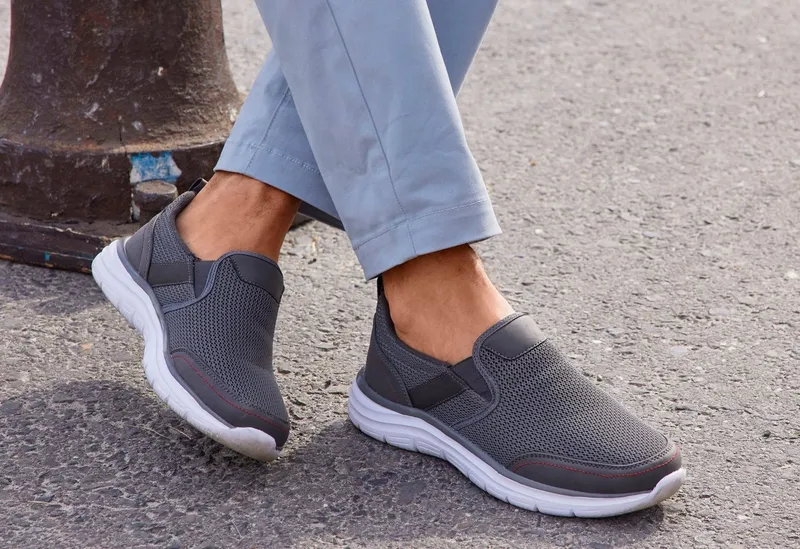 AUTHENTIC LE JOGGER AUTHENTIC LE JOGGER Slipper, Halbschuhe, Freizeitschuhe, Turnschuh, Slip-On-Sneaker Sneaker zum Reinschlüpfen Unisex VEGAN, Grau, – Produktbild 3 von 5