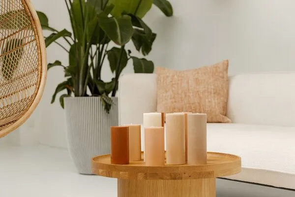 Originalhome Originalhome Geruchsneutrale Stumpenkerze – vegan & fair., Braun (terra), – Produktbild 3 von 3