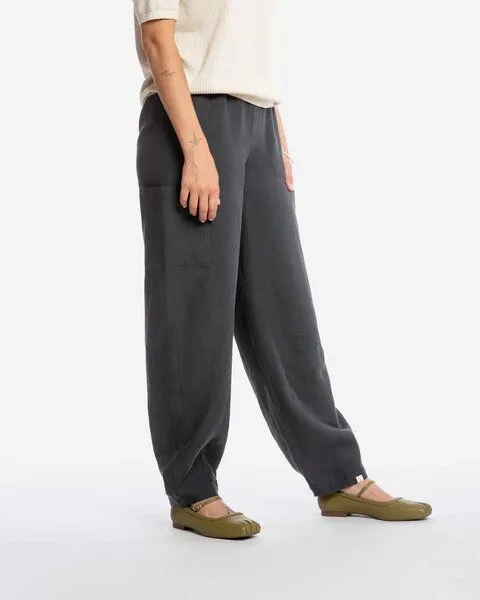 MATONA Matona Lange Hose | Barrel Leg Pants | aus Leinen, Black, – Produktbild 1 von 4