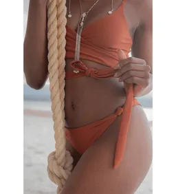 Anekdot Anekdot Bikini Set Lin Top + Leona Slip – Produktbild 1 von 1