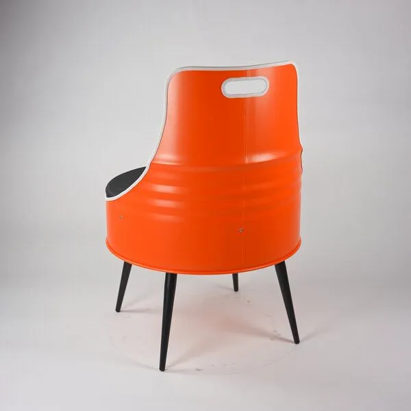 Lockengelöt Lockengelöt Stuhl aus einem Hamburger Ölfass, Orange (gepulvert), – Produktbild 1 von 2