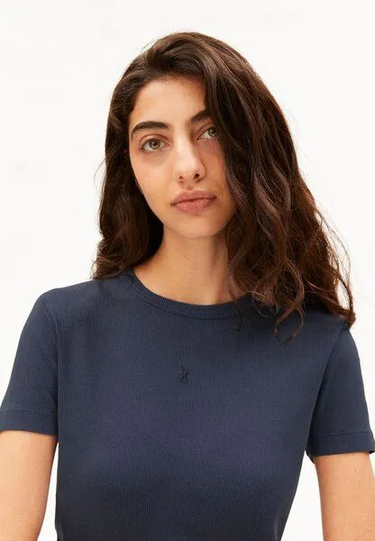 ARMEDANGELS ARMEDANGELS GMT DYE RIB Damen Ripp-T-Shirt aus Bio-Baumwoll Mix, Tinted navy, – Produktbild 3 von 4