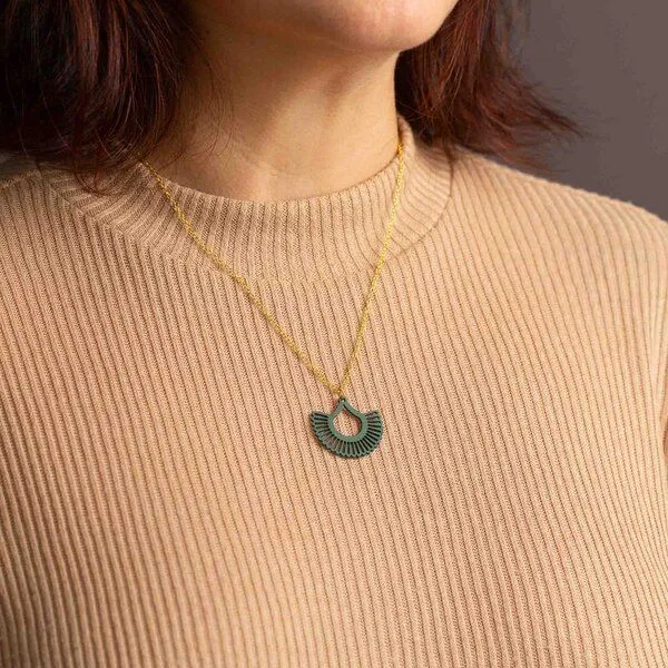 feinformart feinformart Kette mit Holzanhänger 'Boho', Moosgrün (grün), – Produktbild 5 von 5