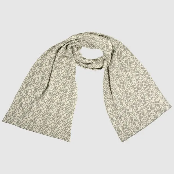 LANARTO slow fashion LANARTO slow fashion Schal Muster 'Netz' zweifarbig gestrickt aus mulesingfreier Merinowolle, Grau (mellliert), – Produktbild 3 von 3