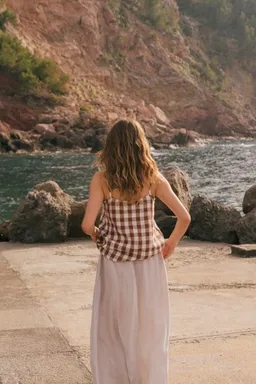 AmourLinen AmourLinen Damen vegan Oberteil Hilo Mocha Gingham – Produktbild 1 von 1