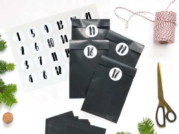 renna deluxe renna deluxe Adventskalender zum Selbstbefüllen, Schwarz, – Produktbild 2 von 4