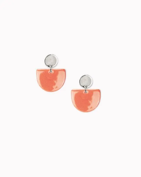 lille mus lille mus Ohrstecker 'Porzellanplätchen Halbkreis', Orange, – Produktbild 4 von 6