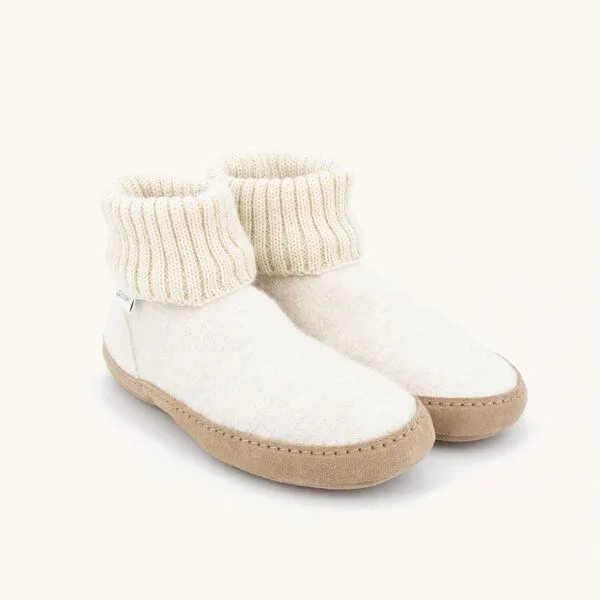 Gottstein Gottstein Hüttenschuh Dakota - Hoher Filzhausschuh für Damen & Herren aus 100% Schurwolle mit extra bequemer Ledersohle & elastischem Strickbund, Winterweiß, – Produktbild 1 von 4