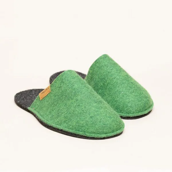 Magicfelt Magicfelt Filz-Pantoffel Magic Travel aus 100% recycelter Schurwolle für Damen & Herren, Grün, – Produktbild 1 von 4