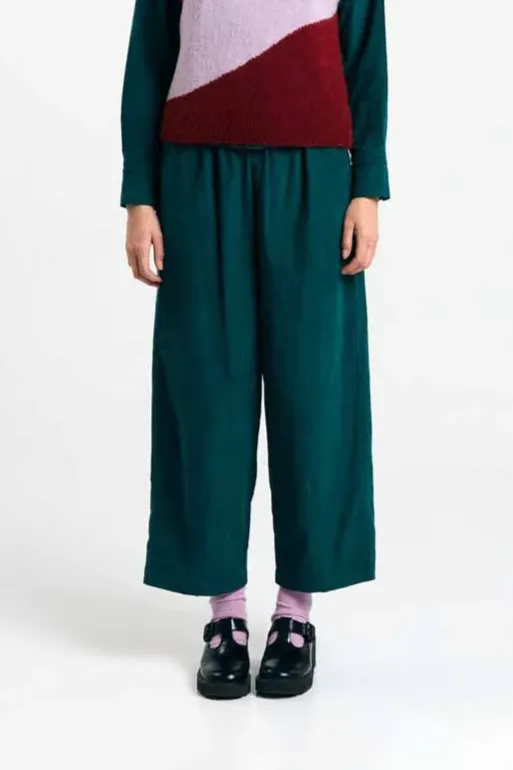 SUITE13LAB SUITE13LAB Damen vegan Hose Avis In Dunkelgrün, Grün, – Produktbild 2 von 2