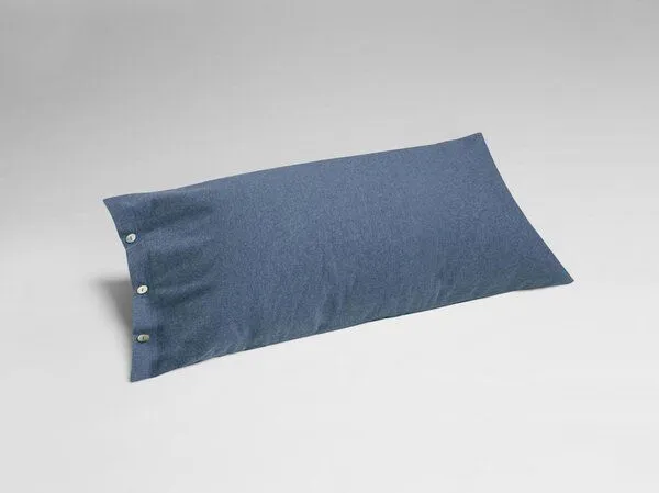Yumeko Yumeko Kissenbezug aus Velvet Flanell, Denim blue, – Produktbild 2 von 4