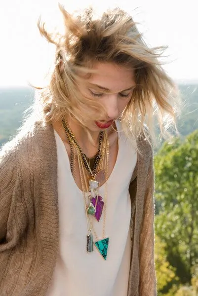 Crystal and Sage Crystal and Sage Bergkristall Halskette mit Kristalldruse vergoldet und versilbert, Gold, – Produktbild 3 von 3