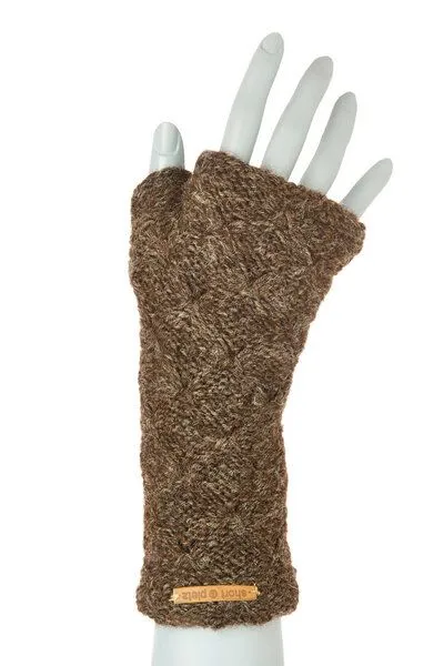 short'n'pietz short'n'pietz Schurwollhandstulpen mit Rautenstrickmuster, handgestrickt, Naturbraun, – Produktbild 1 von 1