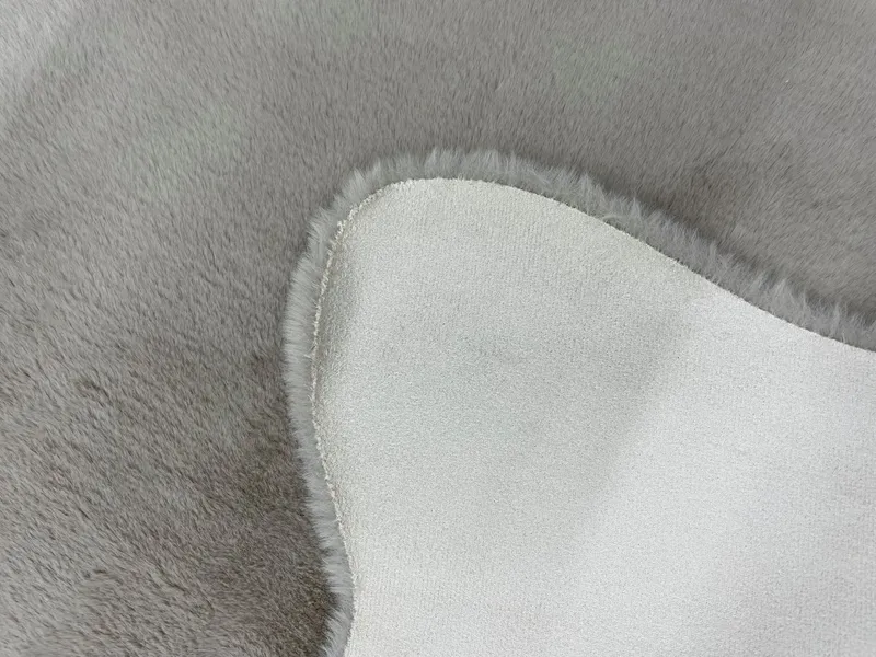 ASTRA Fellteppich Elda, Kunstfell, rechteckig, Höhe: 13 mm, Dekofell, kuschelweich, Wohnzimmer, Kinderzimmer, Kaninchenhaptik, Beige, – Produktbild 1 von 5