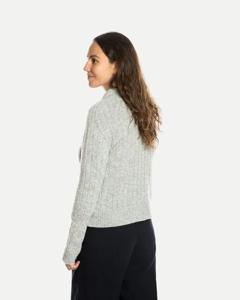 MATONA Matona Strickjacke | Collared Cardigan | aus extrafeiner Merinowolle, Grey melange, – Produktbild 2 von 4