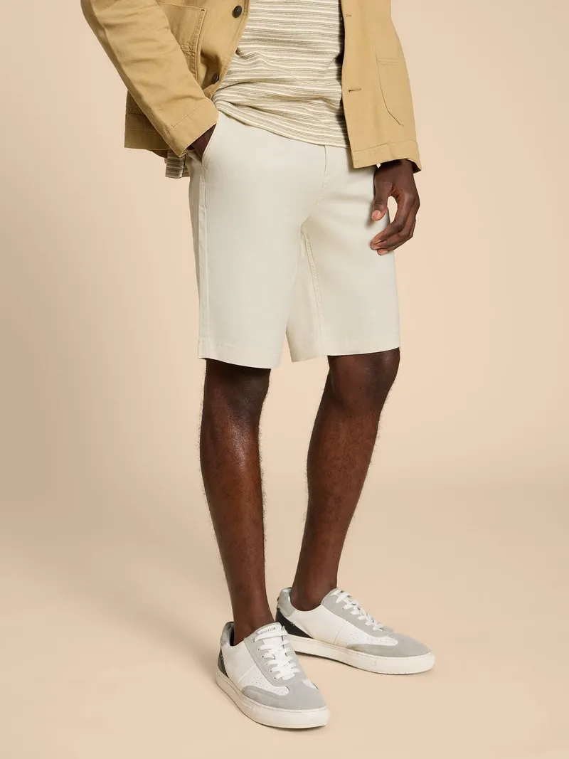 White Stuff Chino-Shorts aus Bio-Baumwolle - 32/R, Weiß, – Produktbild 1 von 4