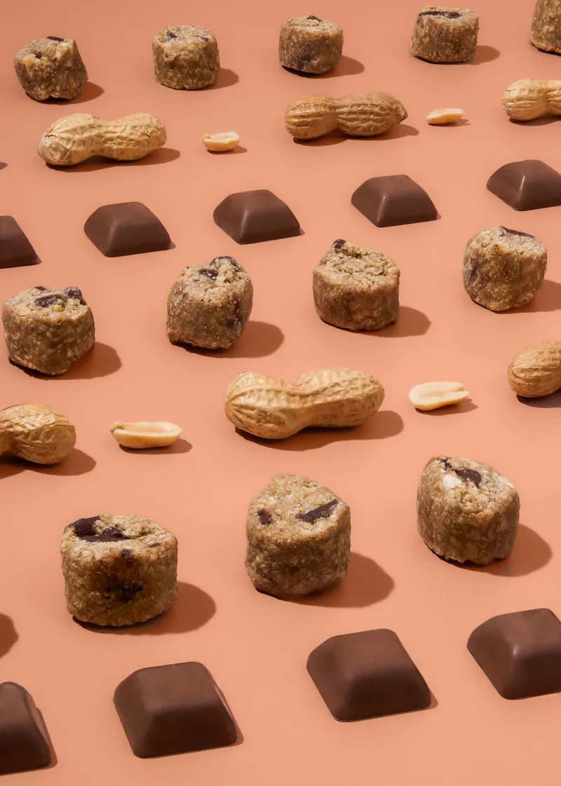 KoRo Bio Mini Cookies Peanut Chocolate Chip | 10 x 150 g – Produktbild 4 von 5