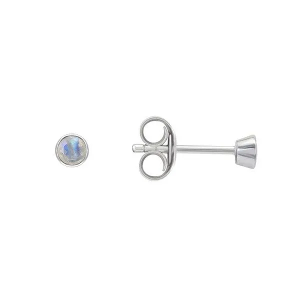 Eppi Eppi Minimalistische Ohrstecker mit Mondsteinen in Bezelfassung Tofine, Weiss, – Produktbild 3 von 4