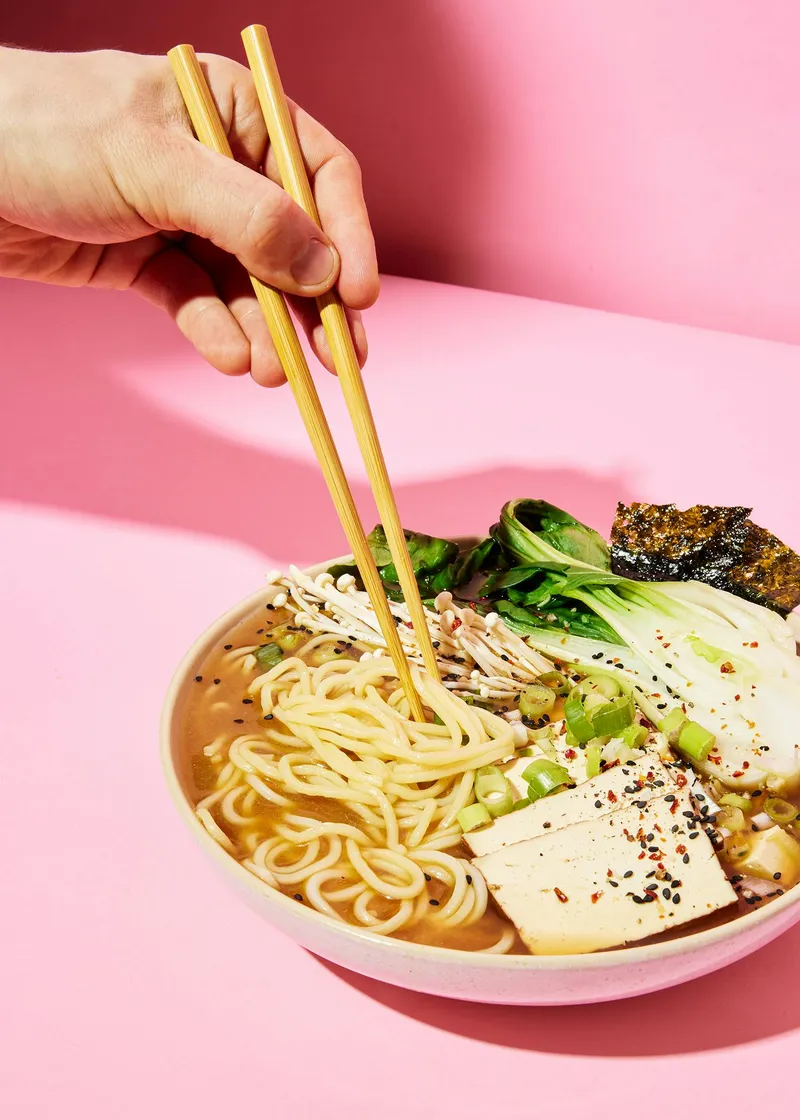 KoRo Vegane Miso Ramen Brühe | 6 x 720 ml – Produktbild 5 von 5