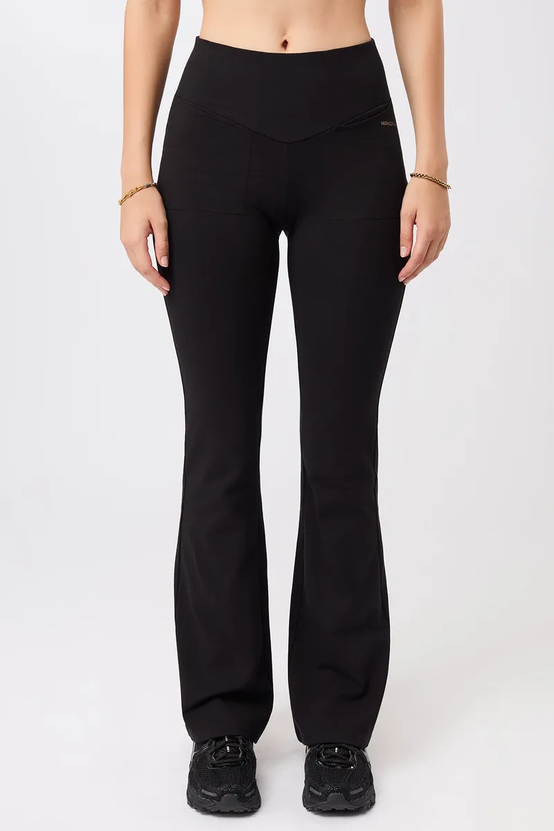 mandala MANDALA Damen vegan Hose Back Envelope Schwarz, Schwarz, – Produktbild 1 von 2