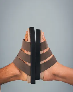 NAE NAE Damen vegan Sandalen Tonga Grün – Produktbild 1 von 1