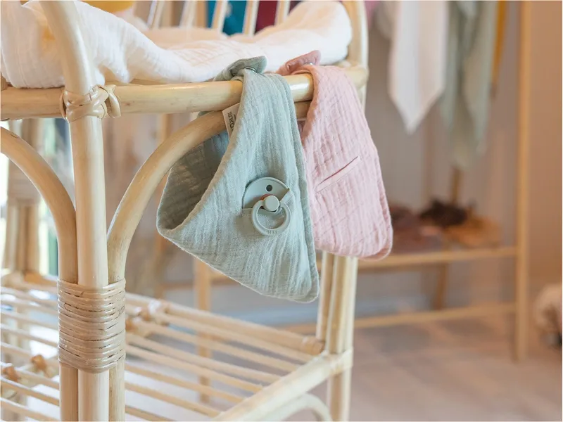 BIBS BIBS Dreieckstuch Bandana Bio-Baumwolle Musselin Bib Onesize Maße 27 x 27 cm, Rosa, – Produktbild 2 von 2