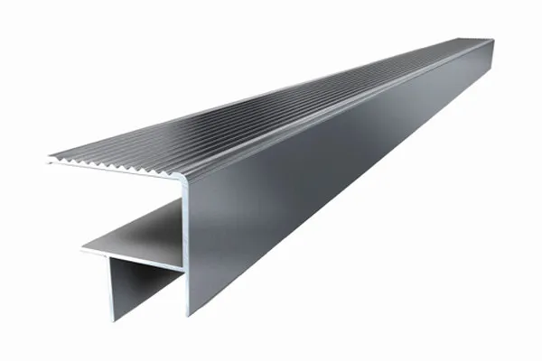 woodstore24 Abschlussschiene Terrassenboden Aluminium eloxiert, 1,90 m lang (Serie Thermo WPC) – Produktbild 1 von 1