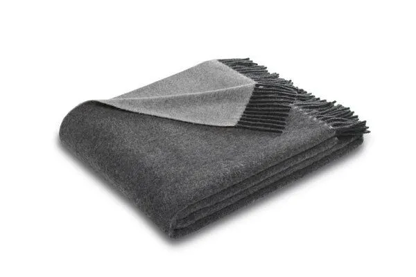 biederlack biederlack Plaid Wohndecke Fransenplaid im Doubleface-Look 100 % Wolle, 3 tolle Farben, Anthracite-grey, – Produktbild 3 von 3