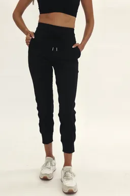 SEAAV SEAAV Damen vegan Jogginghose Essex Onyx – Produktbild 1 von 1