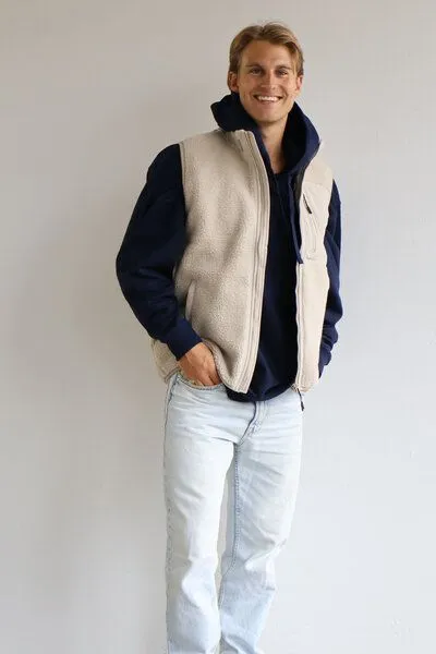 Kultgut Kultgut New Recycling Generation - Kuschelige Sherpa Fleeceweste / With Love, Beige, – Produktbild 2 von 4