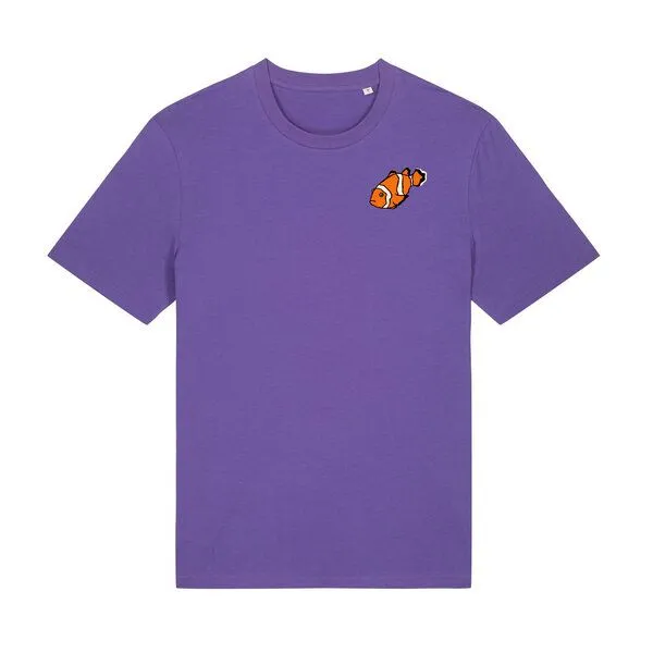Spangeltangel Spangeltangel T-Shirt bedruckt, "Clownfisch", nachhaltig, Biobaumwolle, Brustprint, Herren, Männer, bio, Tiere, Fische, Meer, Ozean, Lila, – Produktbild 1 von 2