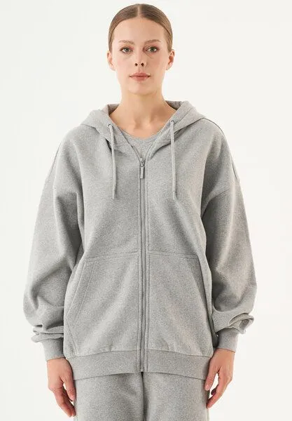 ORGANICATION ORGANICATION ESSENTIALS-JALE- Soft Touch Sweatjacke aus Bio-Baumwolle, Grey melange, – Produktbild 1 von 4