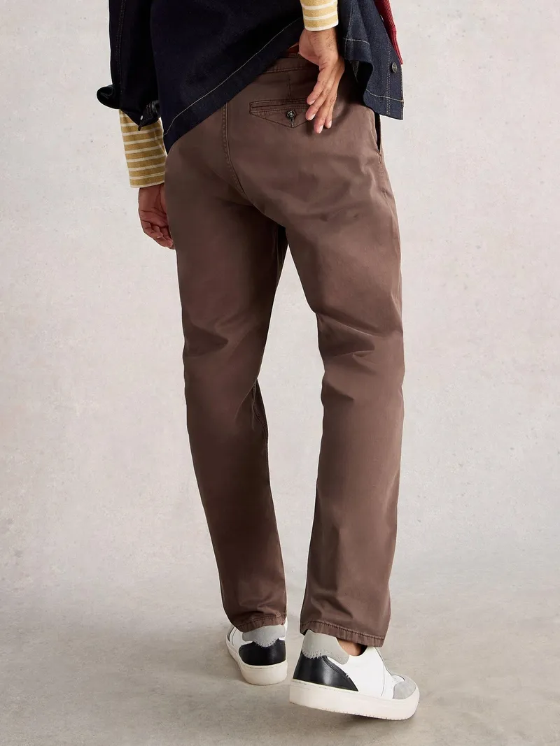 White Stuff Pantalon Chino Sutton En Coton Biologique - 34/R, Braun, – Produktbild 4 von 4