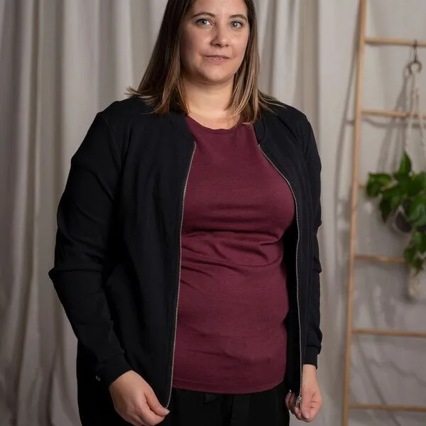 Vresh Clothing Vresh Clothing Velia - Zip Weste aus Biobaumwolle, Schwarz, – Produktbild 4 von 4