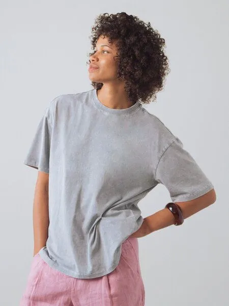 Honest Basics Honest Basics Hipster Shirt aus Bio- und recycelter Baumwolle, Limestone, – Produktbild 3 von 4