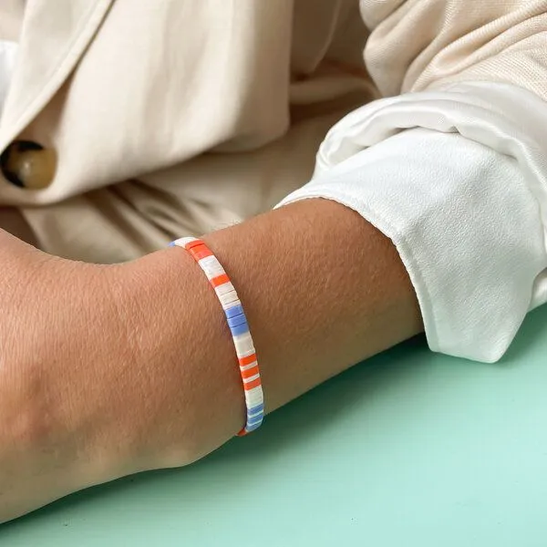 juni juni Breites Perlenarmband "Capri" mit verstellbarem Verschluss – Produktbild 1 von 4