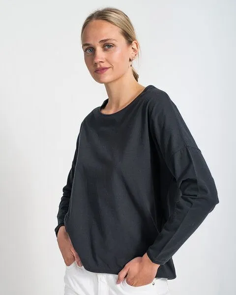 Alma & Lovis Alma & Lovis Oversized Langarmshirt aus Bio-Baumwolle | Loose Shirt, Schwarz, – Produktbild 1 von 4