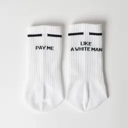 arrel arrel Pay me like a white man - Statement Socken – Produktbild 1 von 1