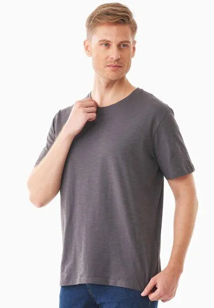 ORGANICATION ORGANICATION Basic T-Shirt aus Bio-Baumwolle, Asphalt, – Produktbild 4 von 4