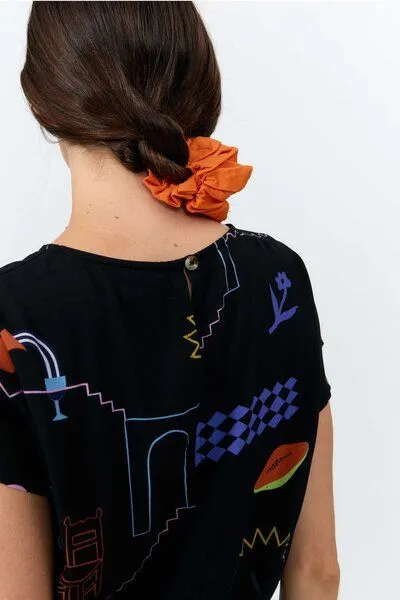 SUITE13LAB Suite13lab Cropped-Top HEBRON im Holiday-Print, Schwarz, – Produktbild 3 von 3