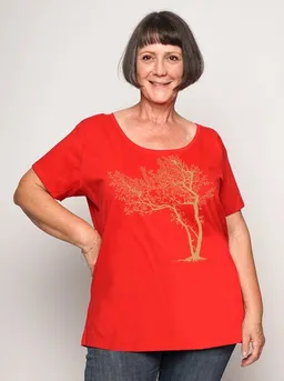Peaces.bio - handbedruckte Biomode Peaces.bio - handbedruckte Biomode Bio-Damen-Loosefit-T-Shirt Fancy Tree – Produktbild 1 von 1