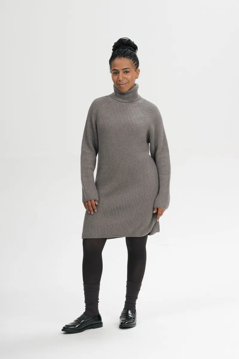 MELA MELA Damen vegan Kleid Aus Rippstrick Mit Rollkragen Arunika Bär Melange, Braun, – Produktbild 2 von 2