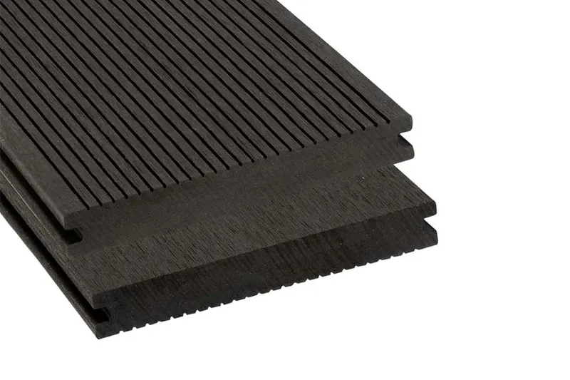 woodstore24 BPC Massivdiele WoodoAthen, 19 x 140 mm, beidseitig begehbar, geriffelt / glatt, anthrazit, in der Länge 4 m – Produktbild 1 von 1