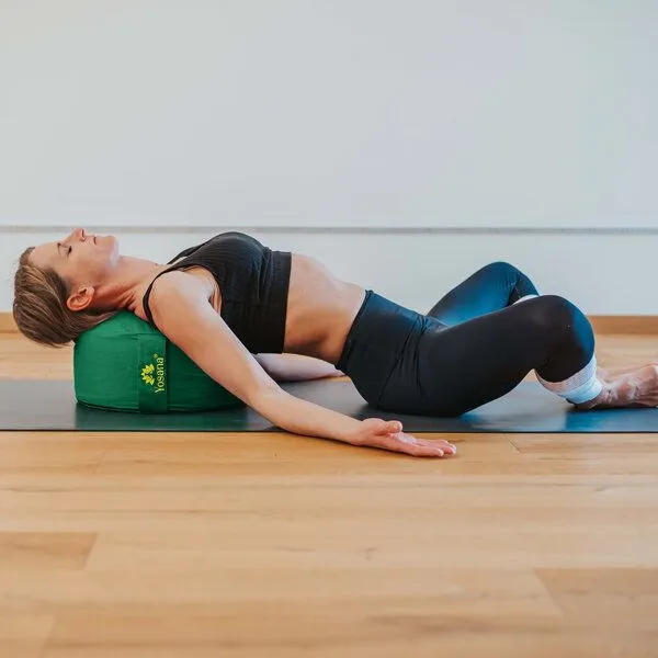 Yosana Yosana Yogakissen XL, 35cm rund, Meditationskissen mit Deutscher Bio-Dinkelspelzen Füllung, Moosgrün, – Produktbild 3 von 4
