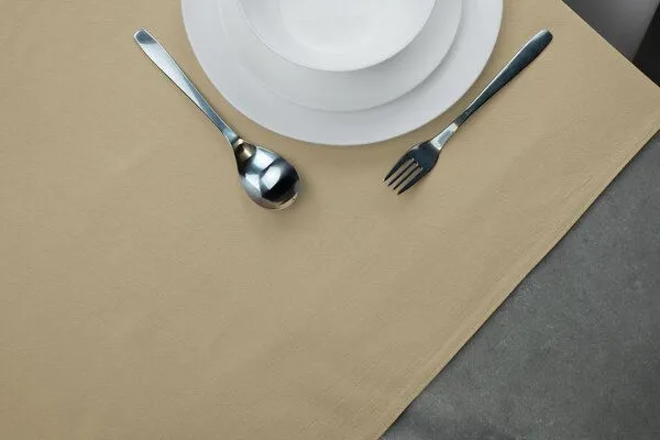 jilda-tex jilda-tex Tischläufer Renforce 100% Bio-Baumwolle Uni 50x160cm, Creme, – Produktbild 3 von 4