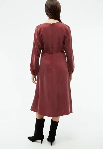 Givn Berlin Givn Berlin Midi Kleid GBANISSA aus Cupro (Bemberg), Cranberry, – Produktbild 3 von 4
