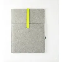 matilda k manufaktur matilda k. manufaktur Minimalistische Laptophülle aus Wollfilz 'max' mit Einsteckfach | für MacBook |Air| Pro 13|14|15|16 Zoll, Hellgrau-yellow, – Produktbild 1 von 1