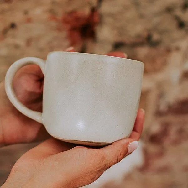 Econovo Econovo Keramik Tasse Handgemacht Groß 400ml, Türkis-beige (blau), – Produktbild 4 von 4